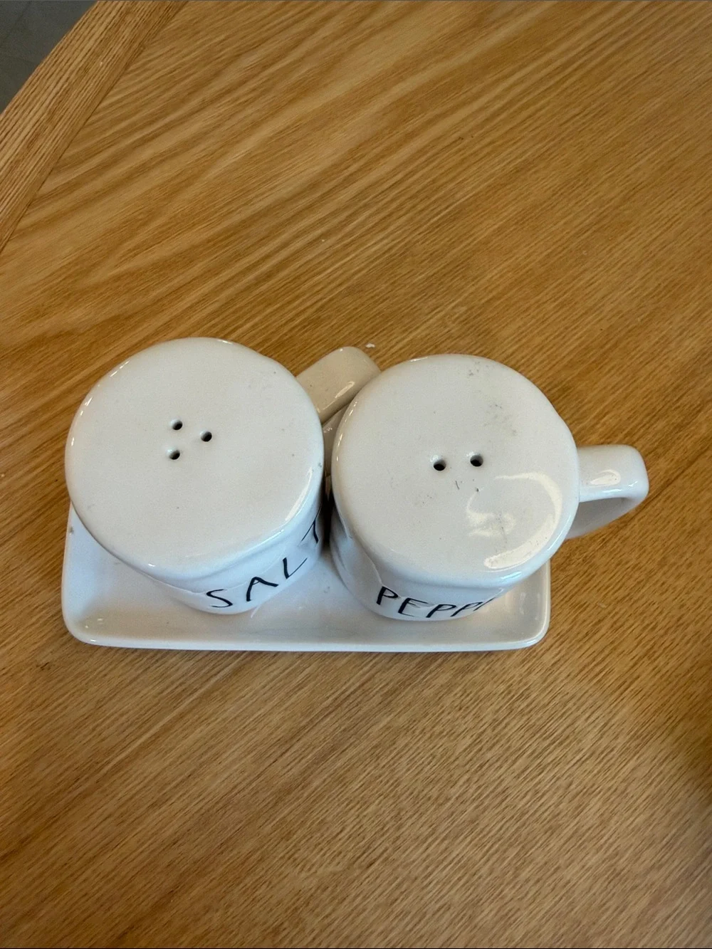 Rae Dunn Artisan Collection Ceramic Salt and Pepper shakers with tray
